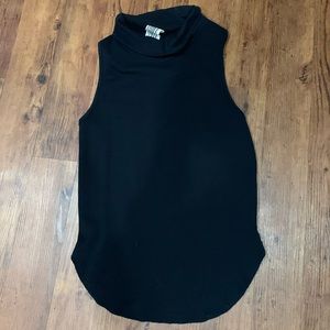 Free people tank size small!!!